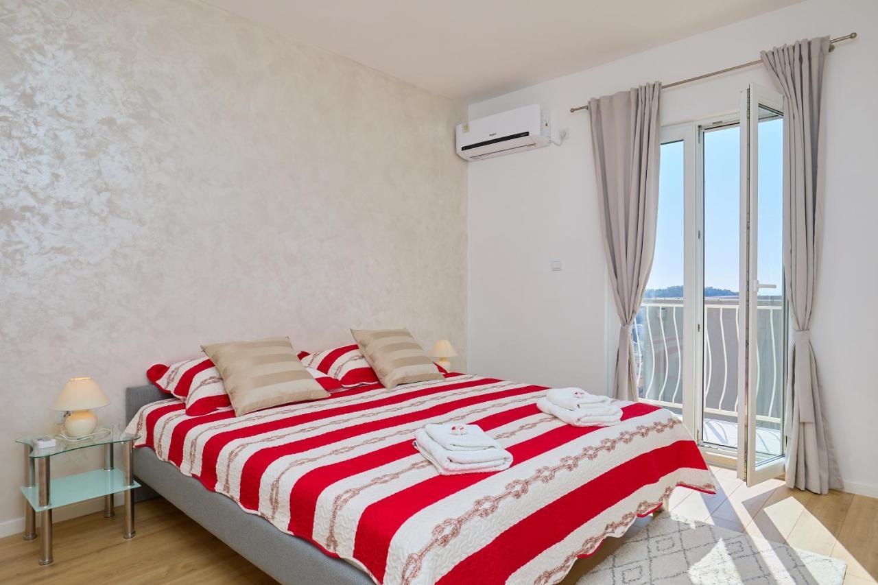 Apartment Piano ดูบรอฟนิก ภายนอก รูปภาพ