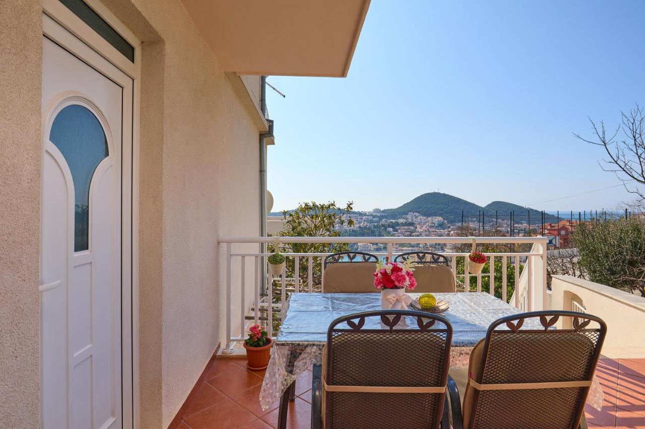 Apartment Piano ดูบรอฟนิก ภายนอก รูปภาพ